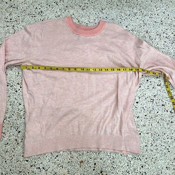 Lululemon silk blend crewneck sweater pink 12 - Picture 4 of 6